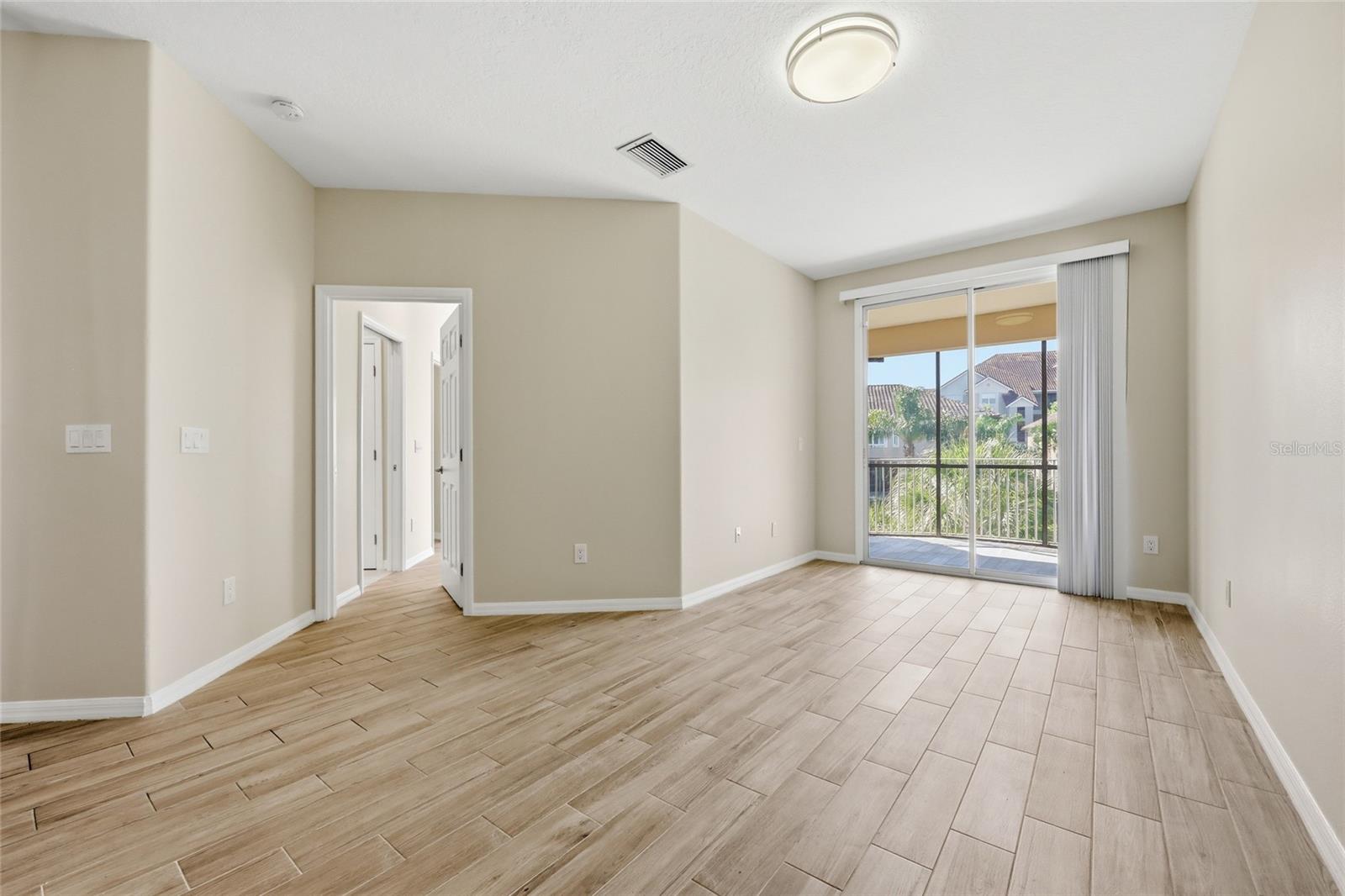 8718 THE ESPLANADE #14, ORLANDO, FL, 32836