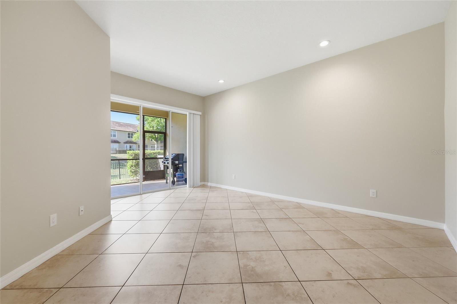 8718 THE ESPLANADE #14, ORLANDO, FL, 32836