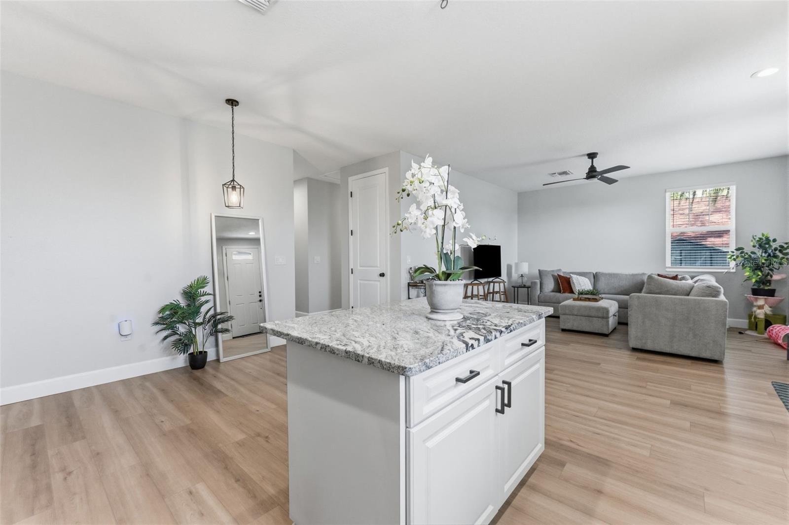 3414 RIVERVIEW DR, TAMPA, FL, 33604