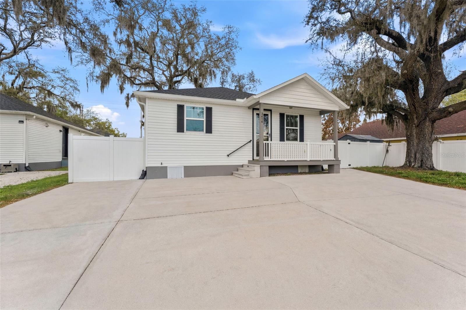 3414 RIVERVIEW DR, TAMPA, FL, 33604