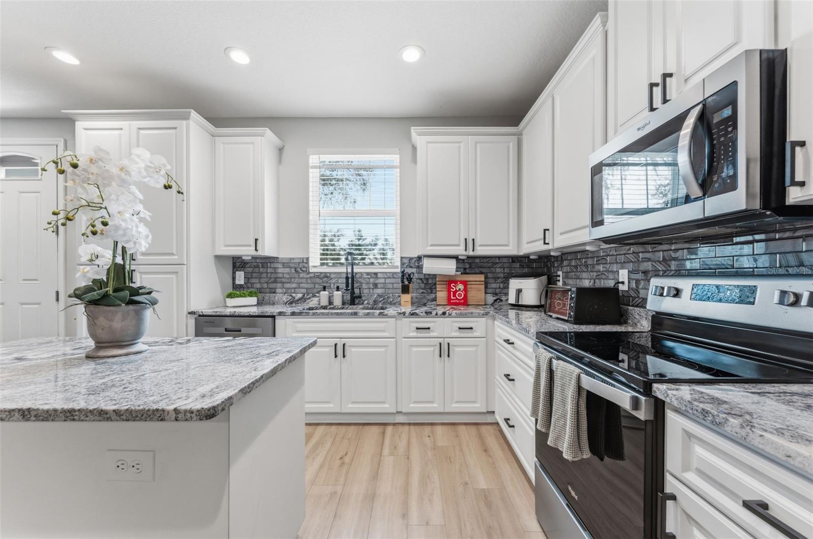 3414 RIVERVIEW DR, TAMPA, FL, 33604