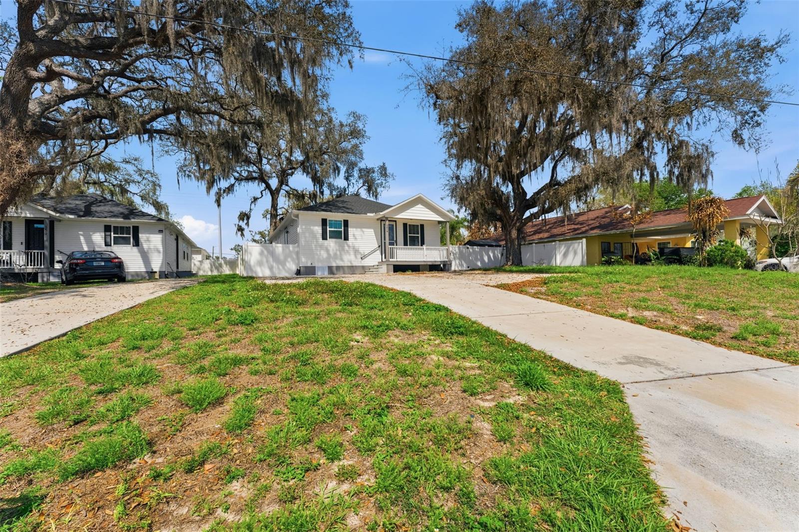 3414 RIVERVIEW DR, TAMPA, FL, 33604