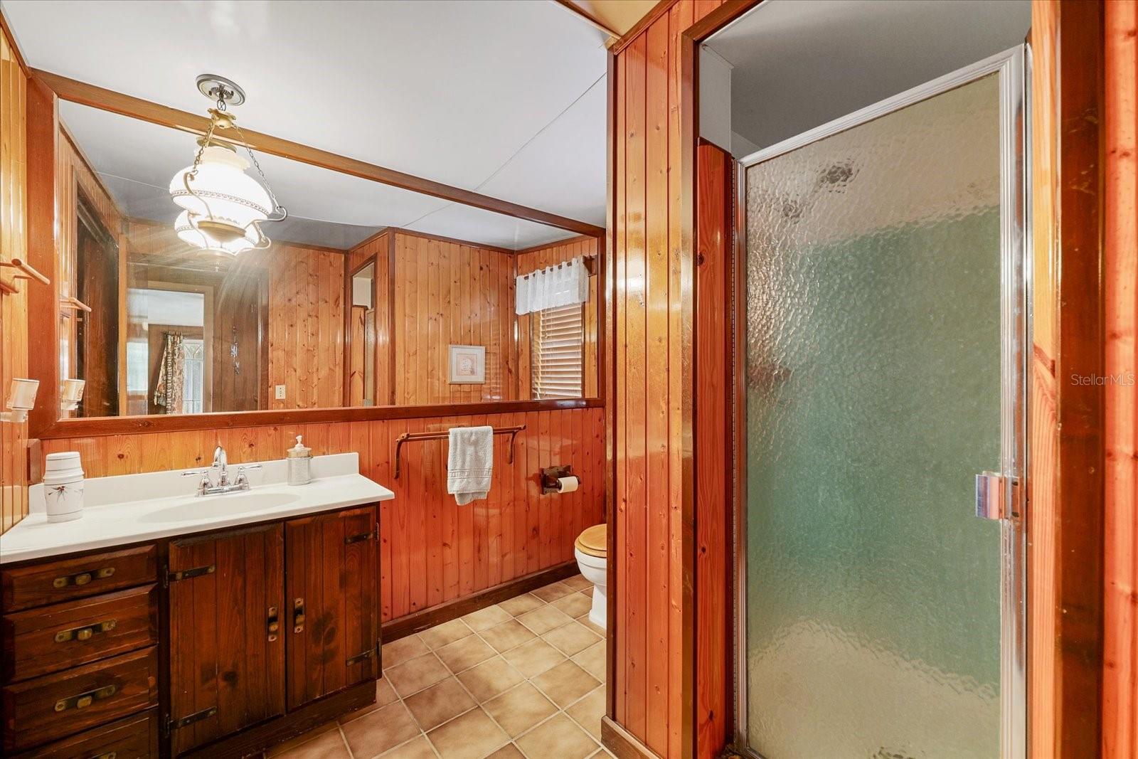 1488 LACONIA DR E, CLEARWATER, FL, 33764