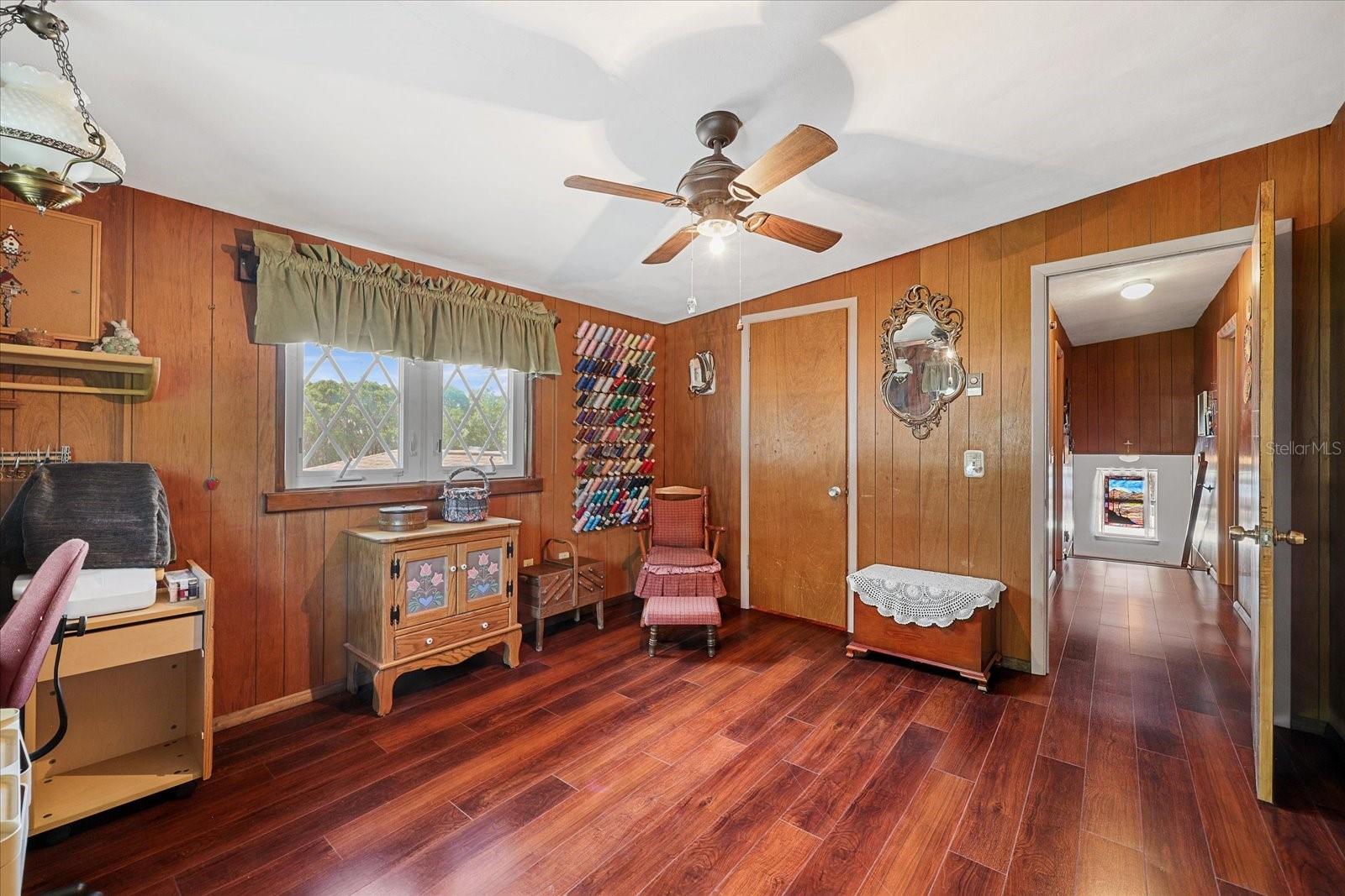 1488 LACONIA DR E, CLEARWATER, FL, 33764