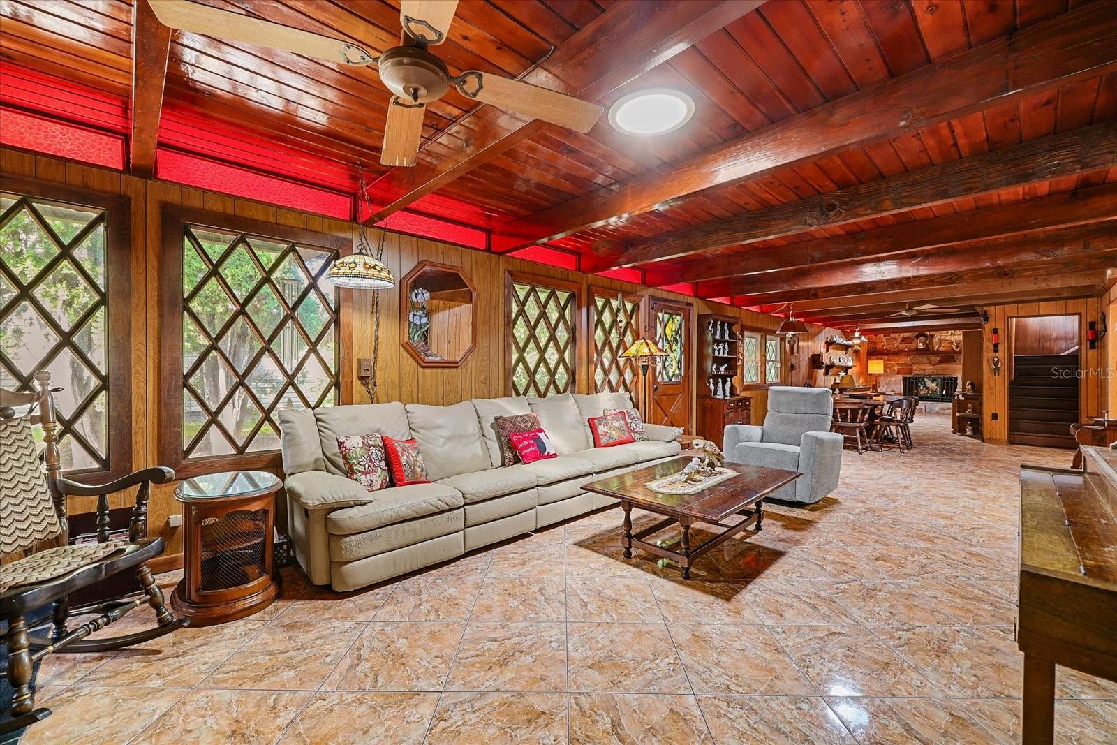 1488 LACONIA DR E, CLEARWATER, FL, 33764