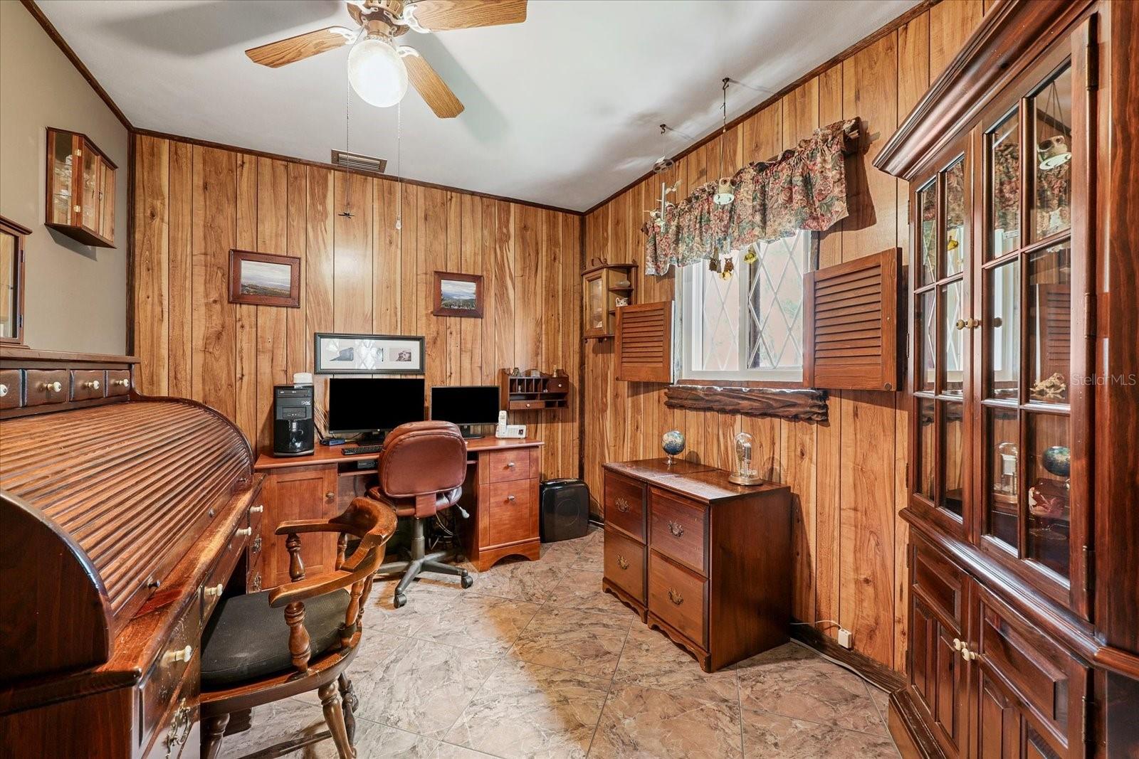 1488 LACONIA DR E, CLEARWATER, FL, 33764