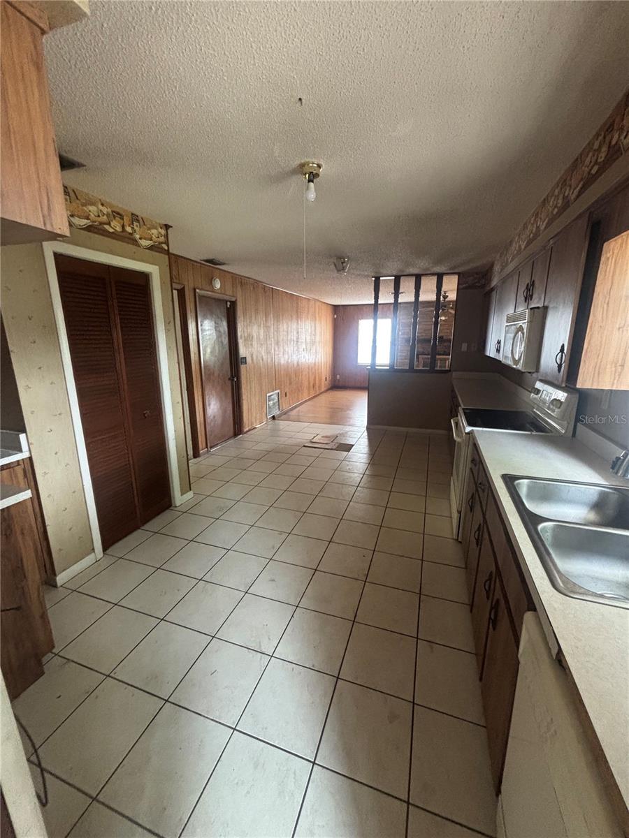 612 RODNEY DR, ALTAMONTE SPRINGS, FL, 32701