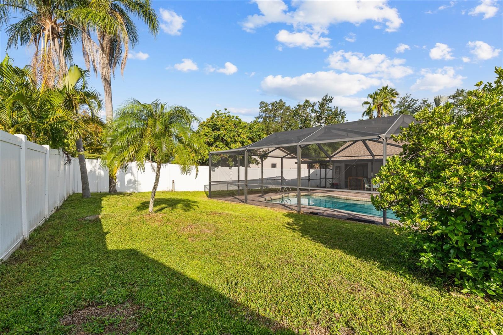 6713 LEEWARD ISLE WAY, TAMPA, FL, 33615
