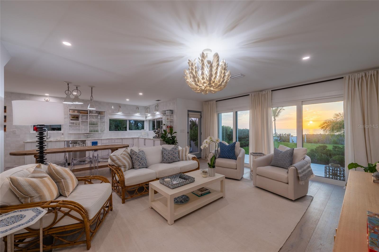 321 CASEY KEY RD, NOKOMIS, FL, 34275