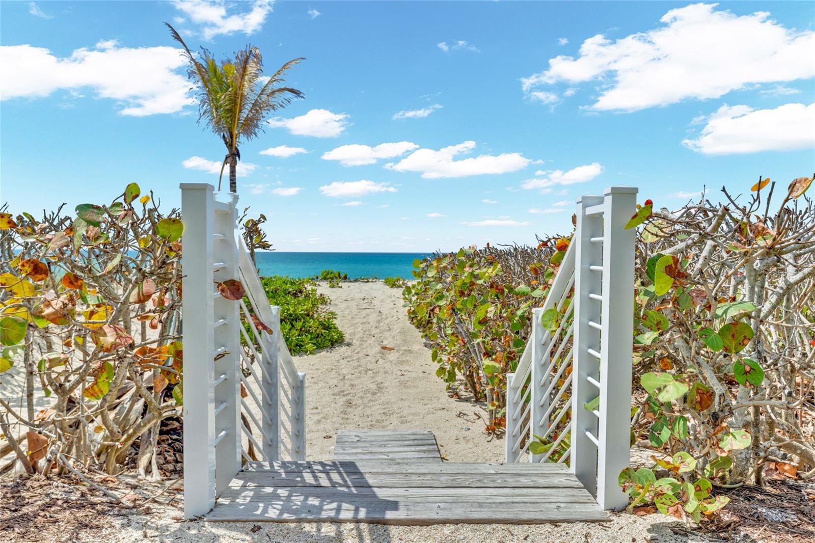 321 CASEY KEY RD, NOKOMIS, FL, 34275