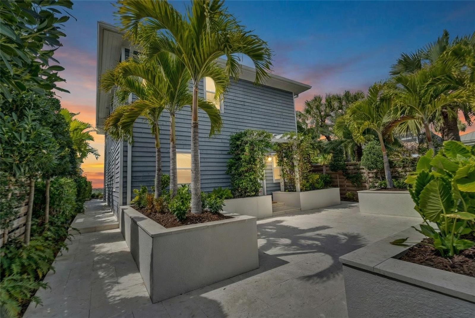 321 CASEY KEY RD, NOKOMIS, FL, 34275