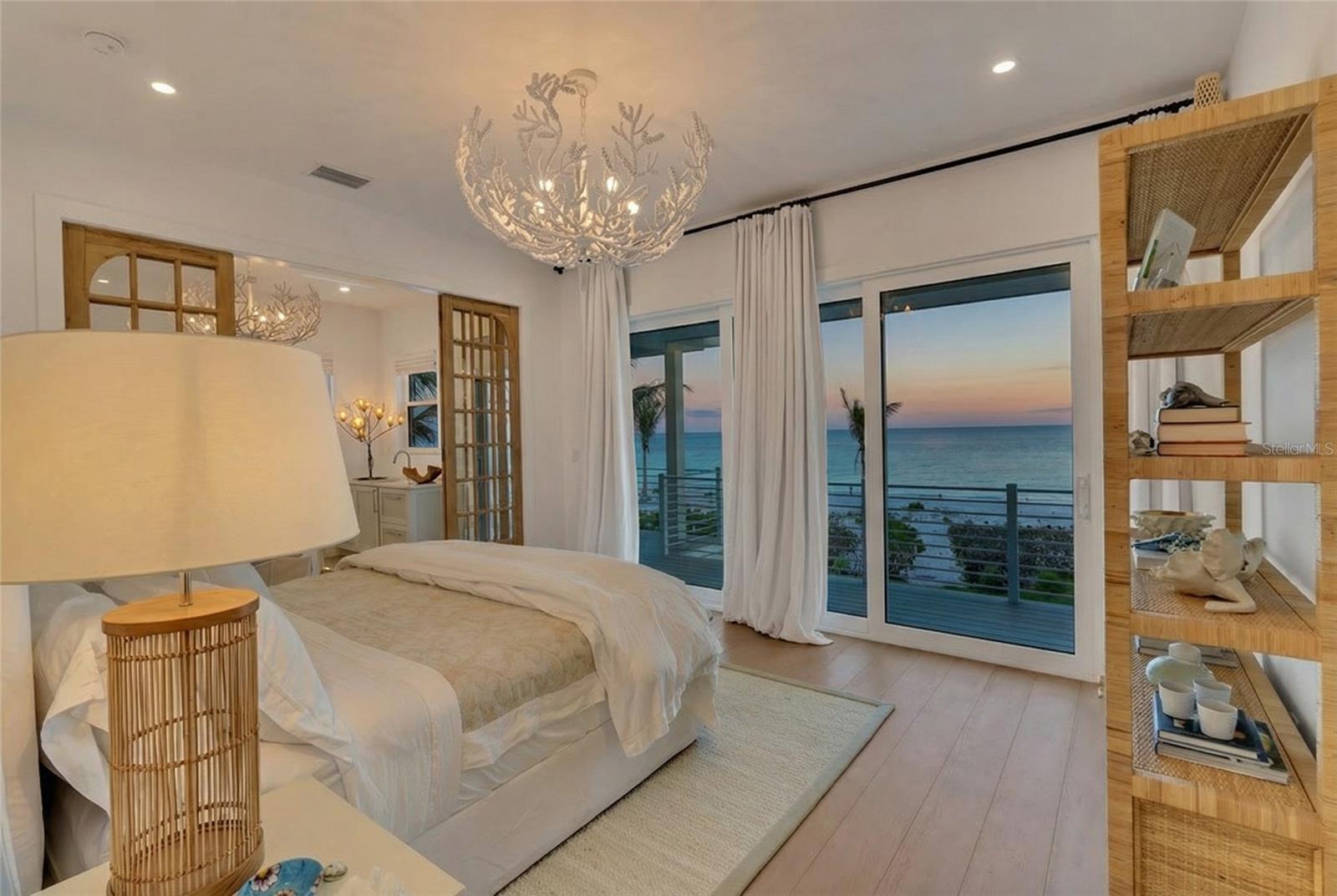 321 CASEY KEY RD, NOKOMIS, FL, 34275