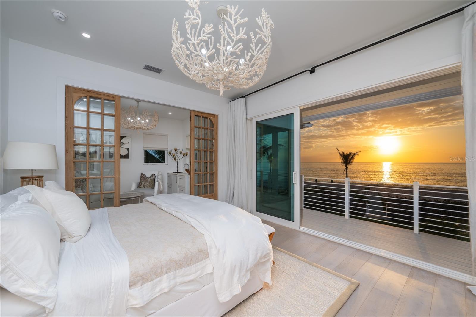 321 CASEY KEY RD, NOKOMIS, FL, 34275