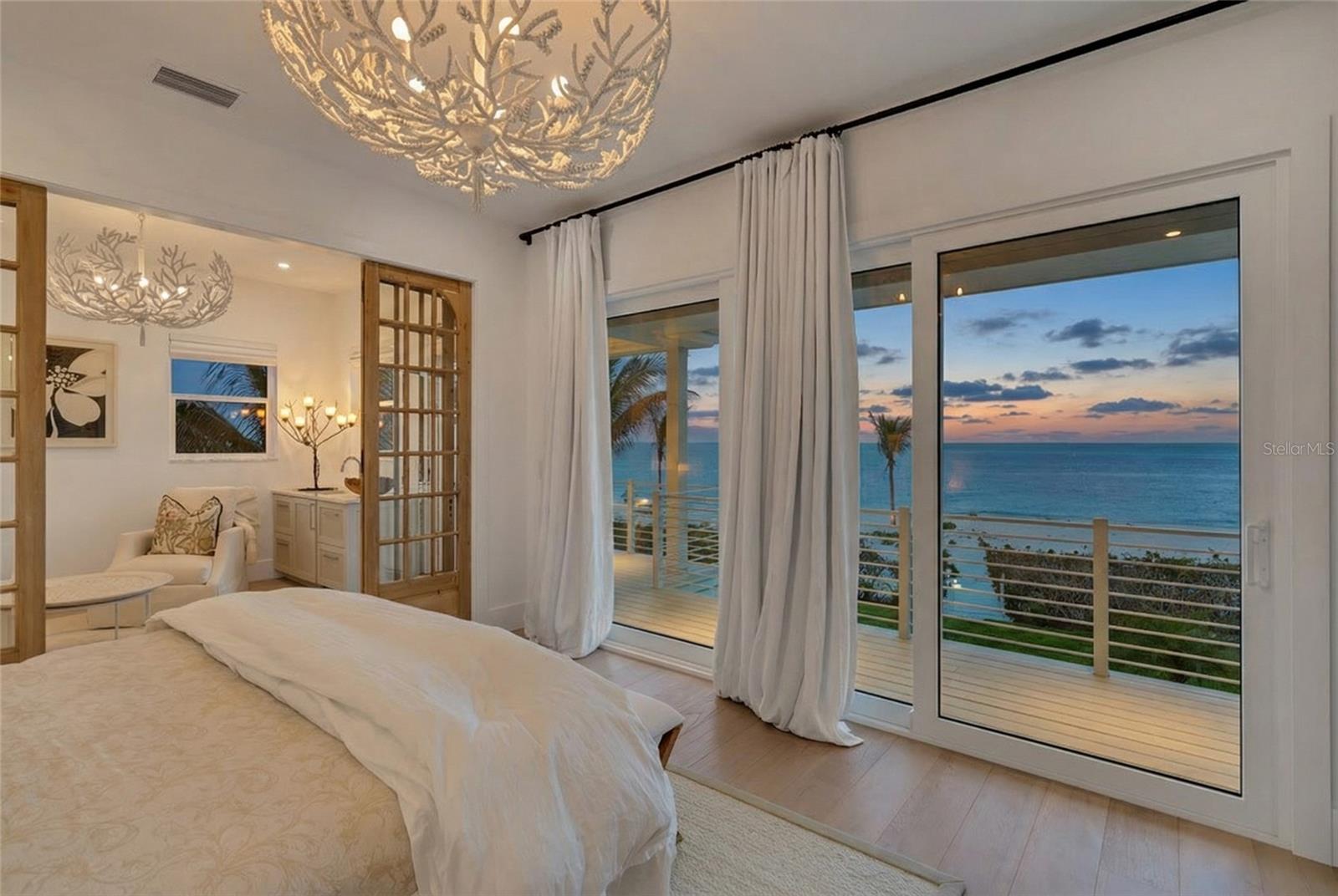 321 CASEY KEY RD, NOKOMIS, FL, 34275