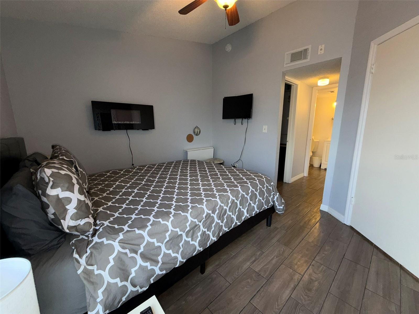 1940 LAKE ATRIUMS CIR #110, ORLANDO, FL, 32839