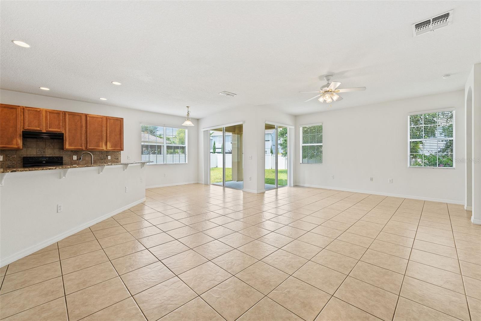 10075 BAYWATER BREEZE DR, ORLANDO, FL, 32827