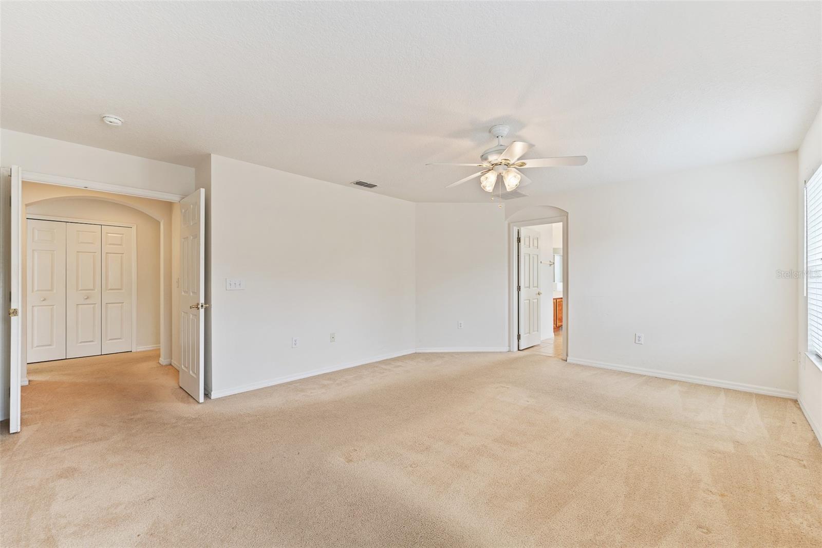 10075 BAYWATER BREEZE DR, ORLANDO, FL, 32827