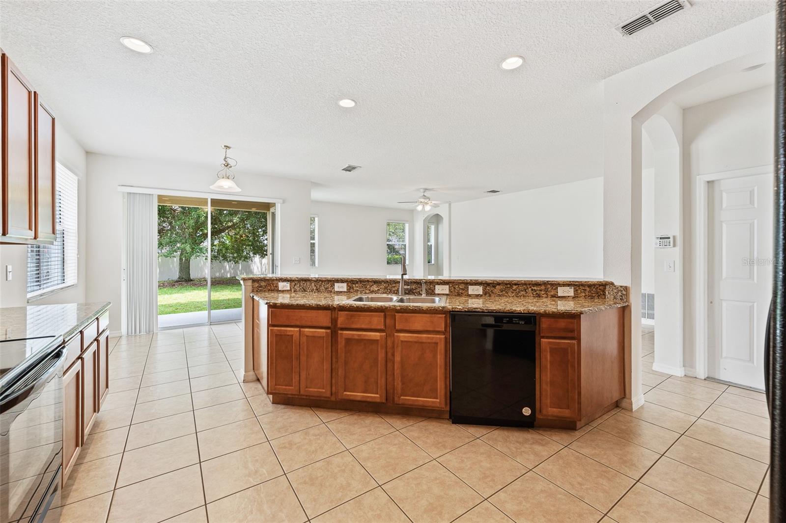 10075 BAYWATER BREEZE DR, ORLANDO, FL, 32827