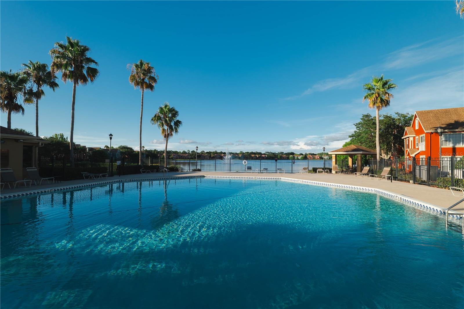 9412 LAKE CHASE ISLAND WAY #9412, TAMPA, FL, 33626