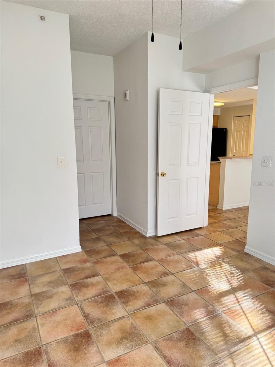 10831 WINDSOR WALK DR #104, ORLANDO, FL, 32837