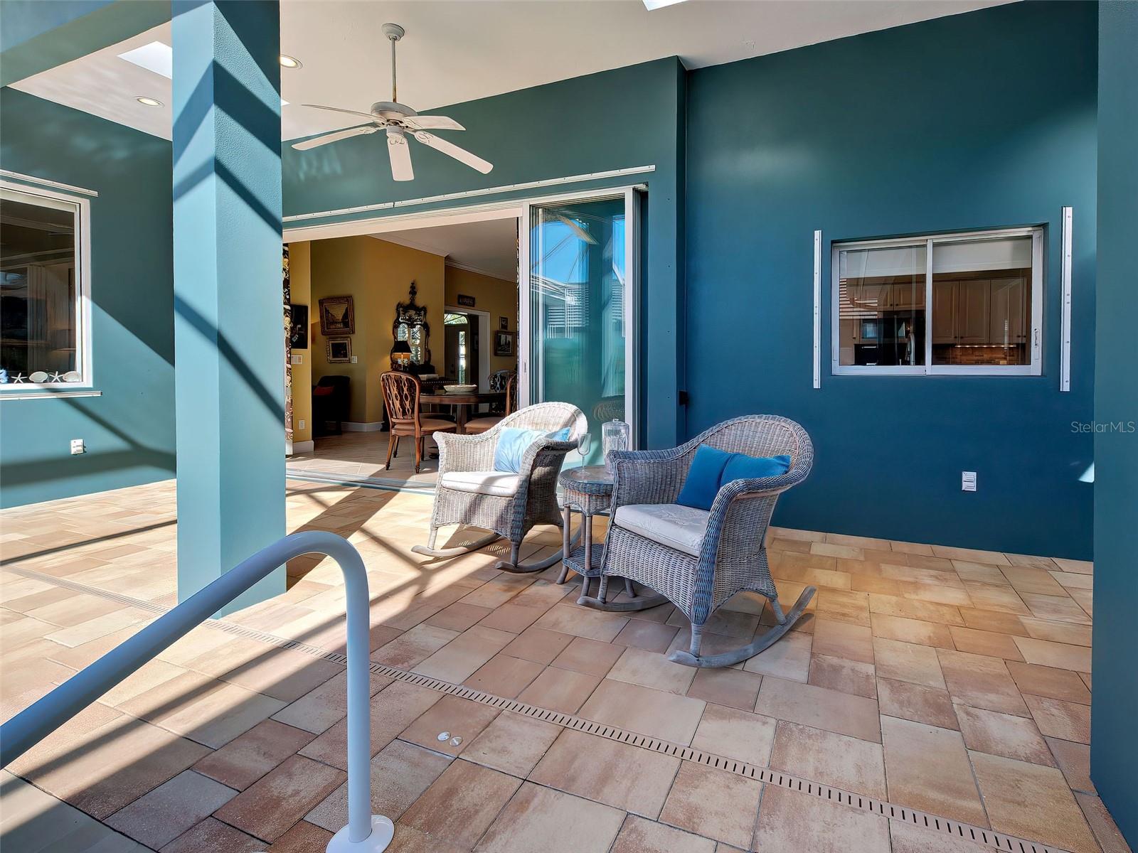 16 GULF MANOR DR, VENICE, FL, 34285
