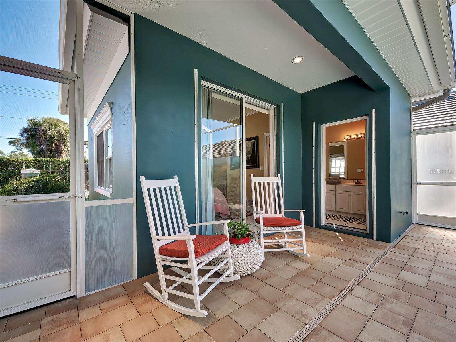 16 GULF MANOR DR, VENICE, FL, 34285