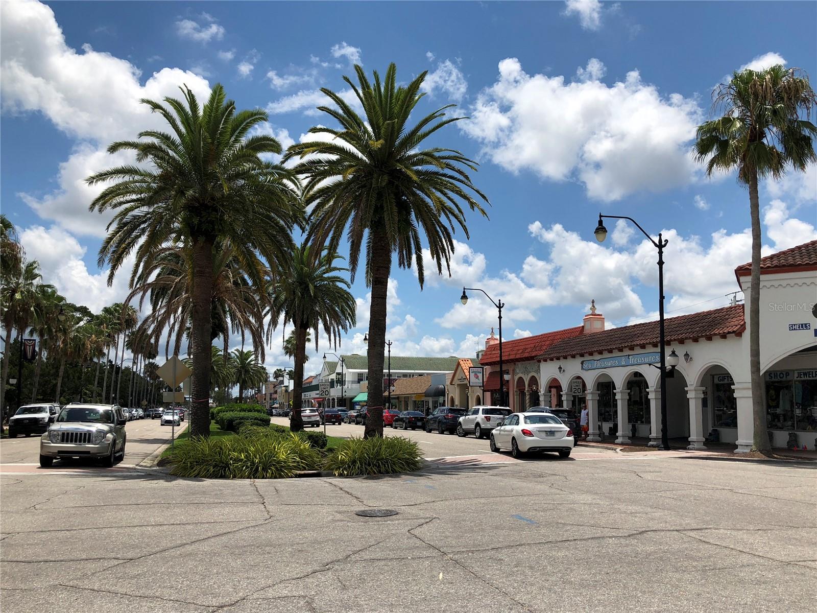 16 GULF MANOR DR, VENICE, FL, 34285