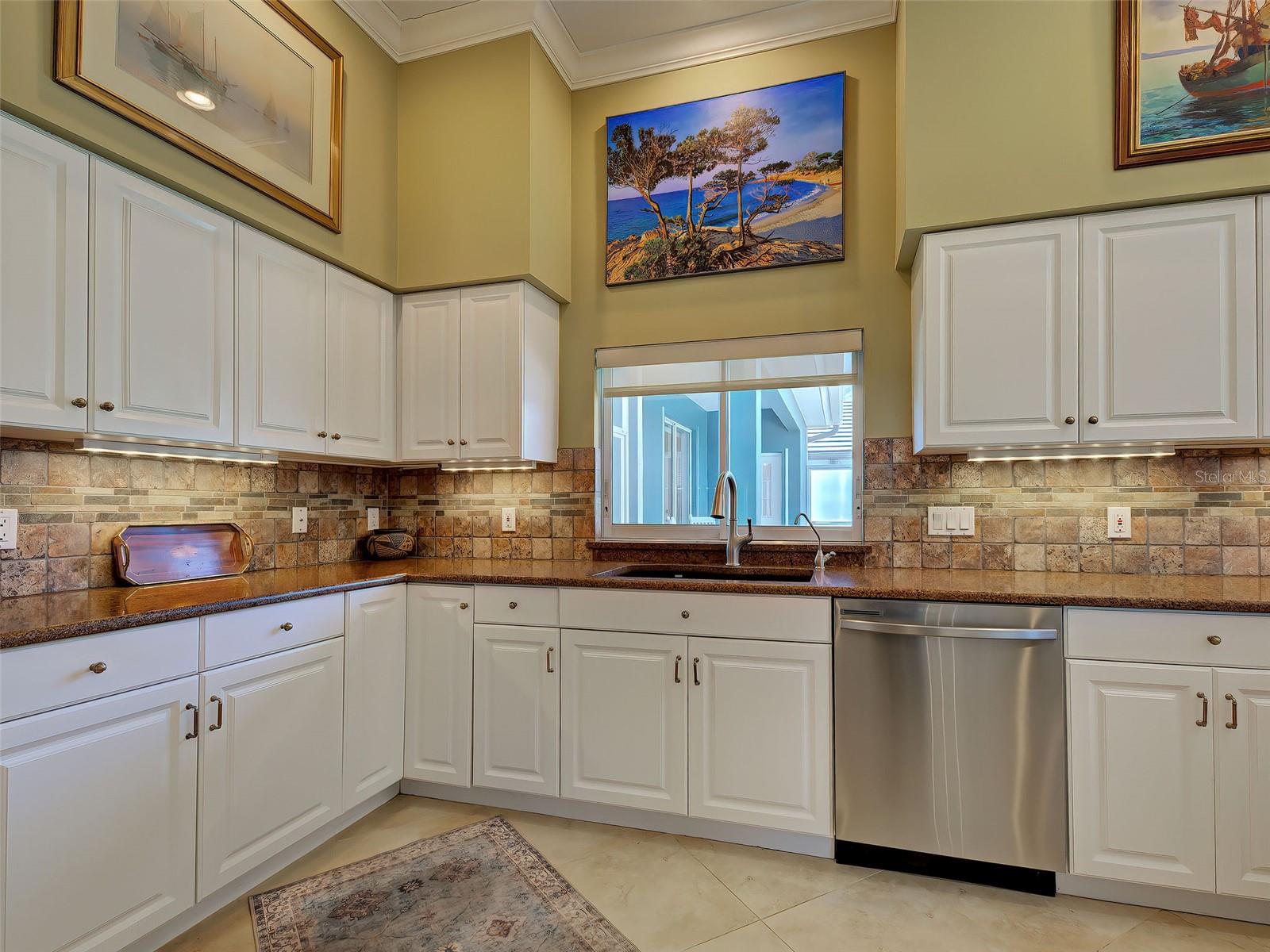 16 GULF MANOR DR, VENICE, FL, 34285