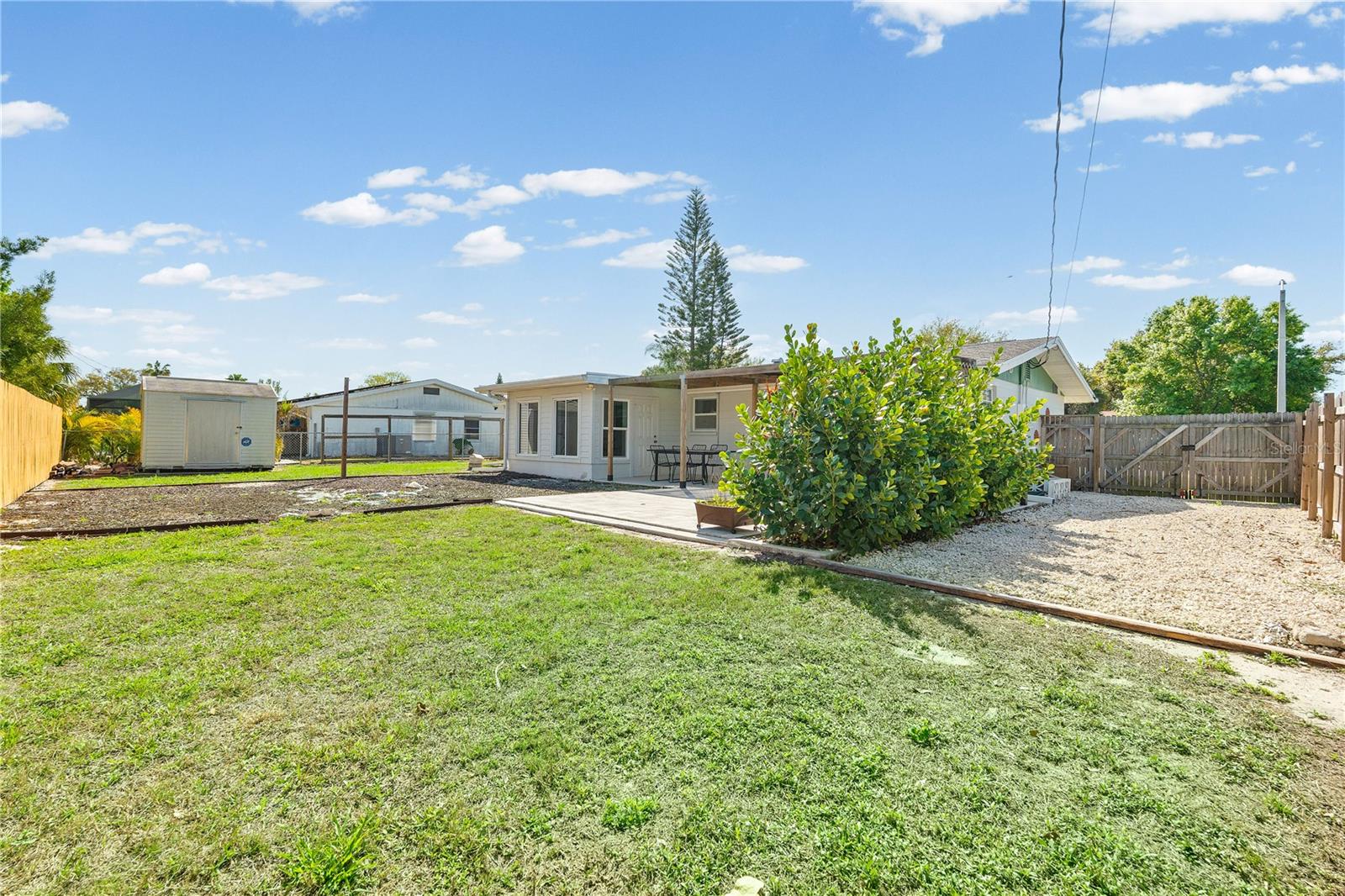 1000 FRUITLAND AVE, BRADENTON, FL, 34207