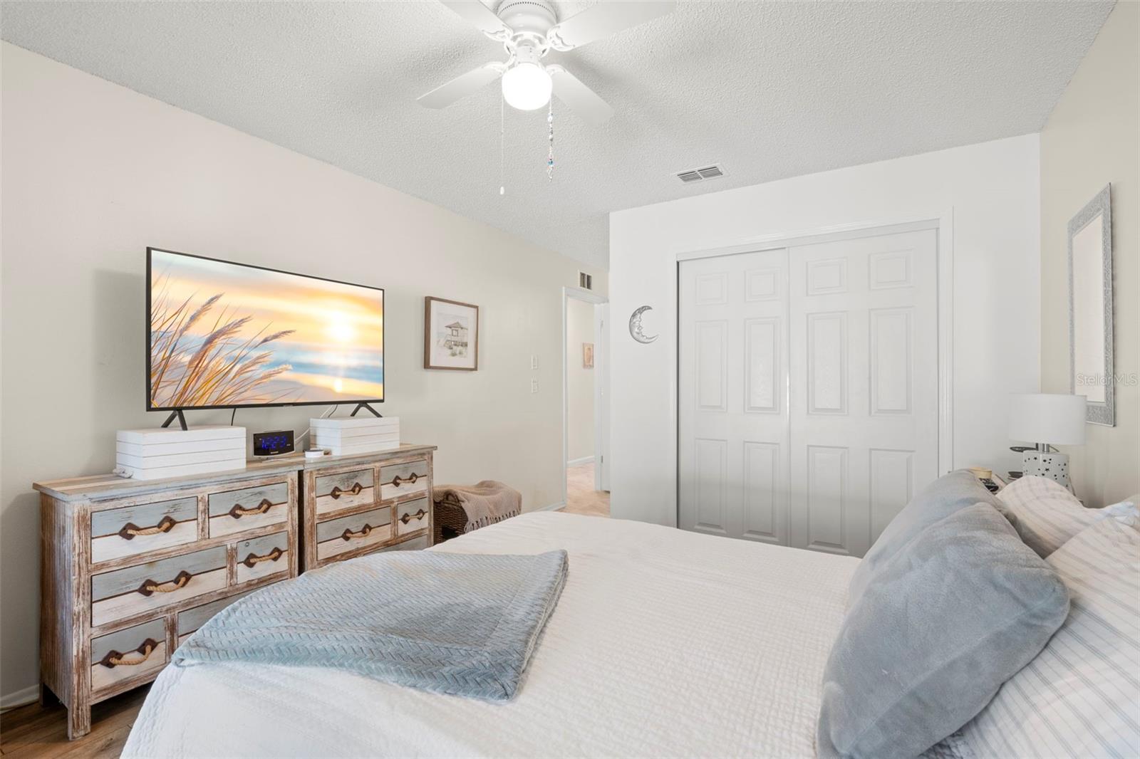 2020 DOVER CT, OLDSMAR, FL, 34677