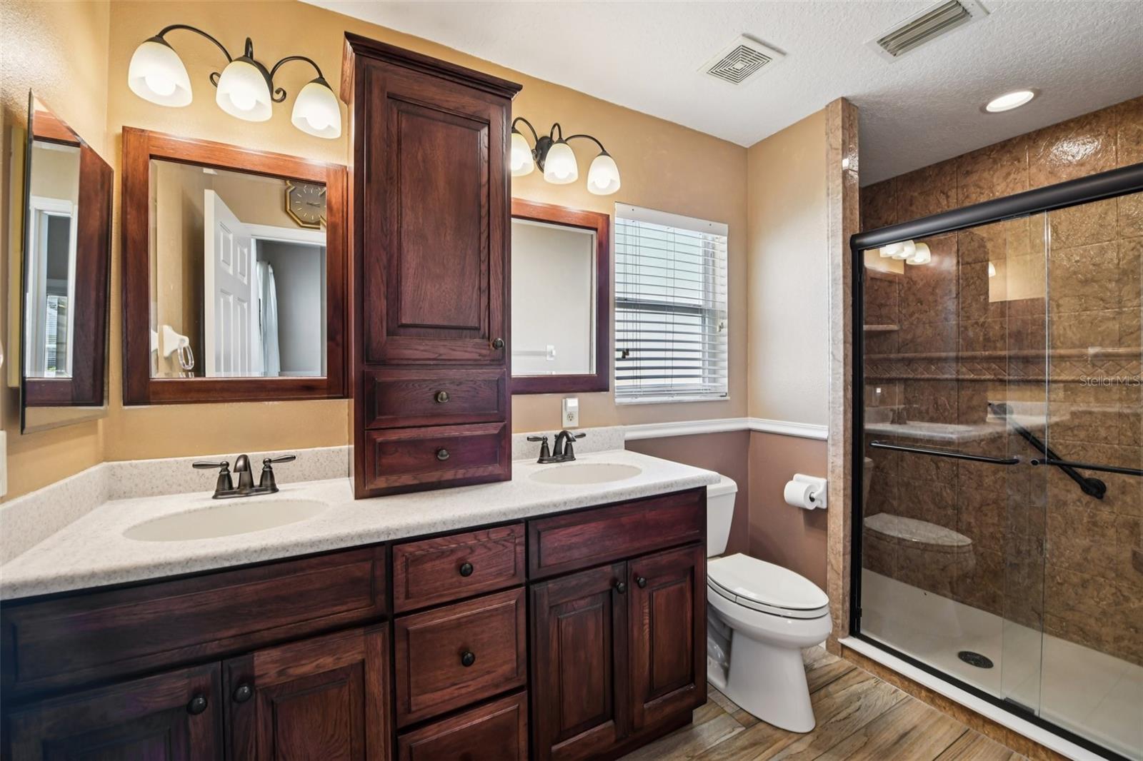 6105 DORY WAY, TAVARES, FL, 32778
