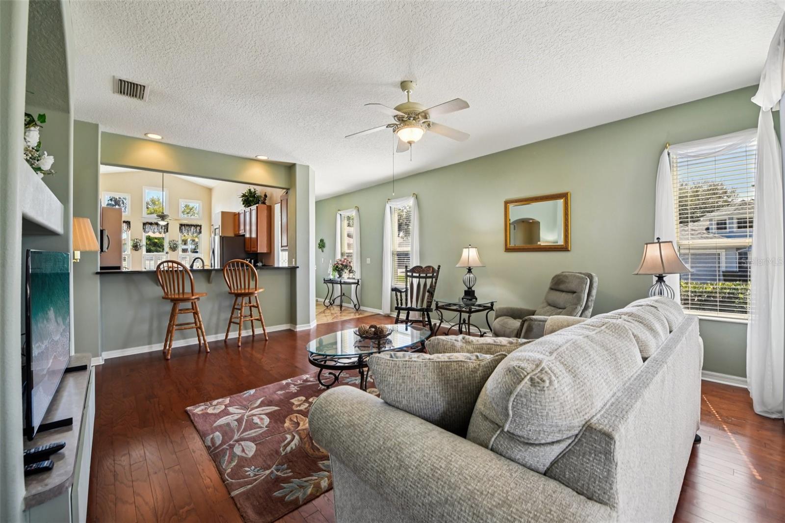 6105 DORY WAY, TAVARES, FL, 32778