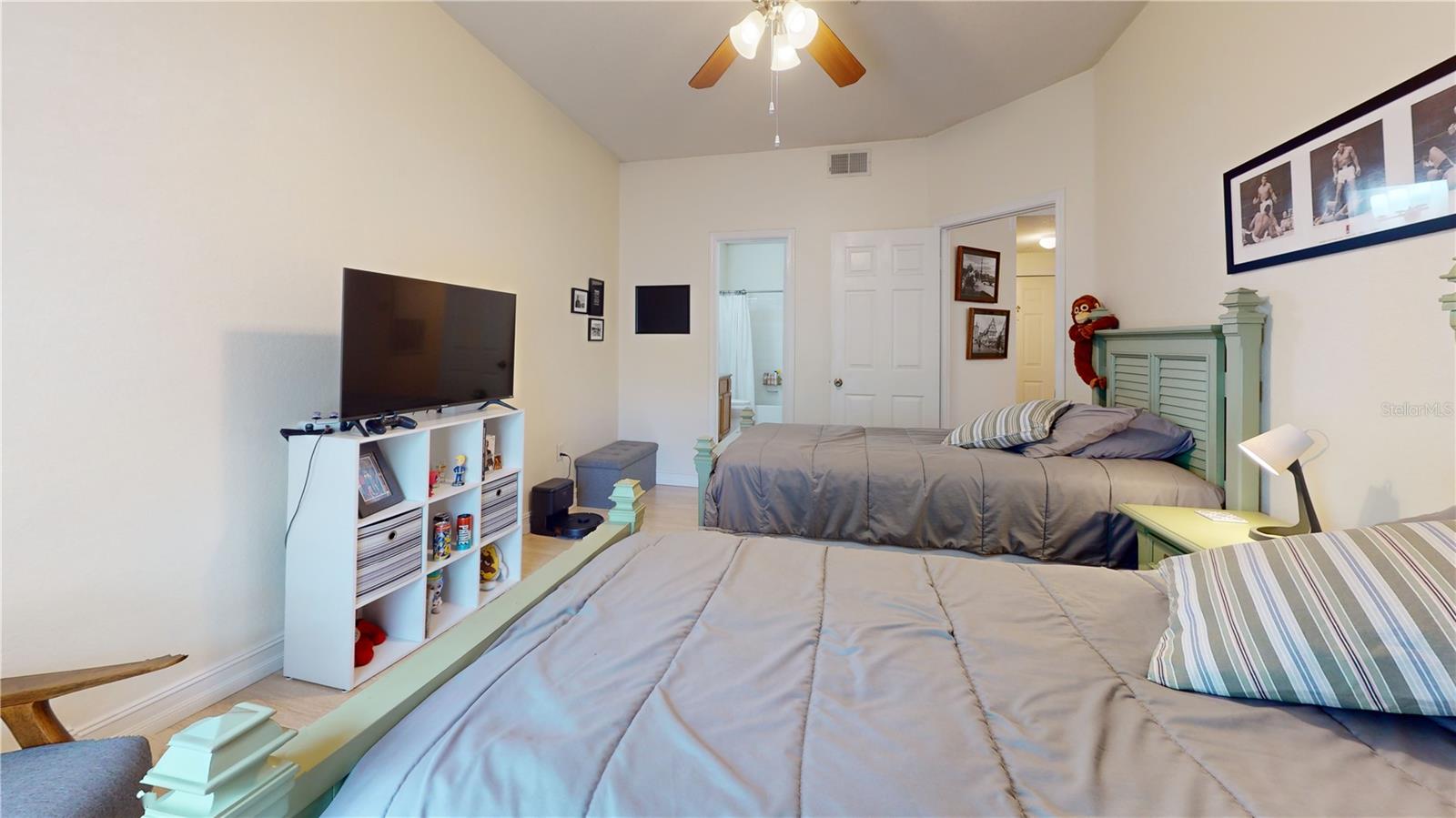 2598 ROBERT TRENT JONES DR #1030, ORLANDO, FL, 32835
