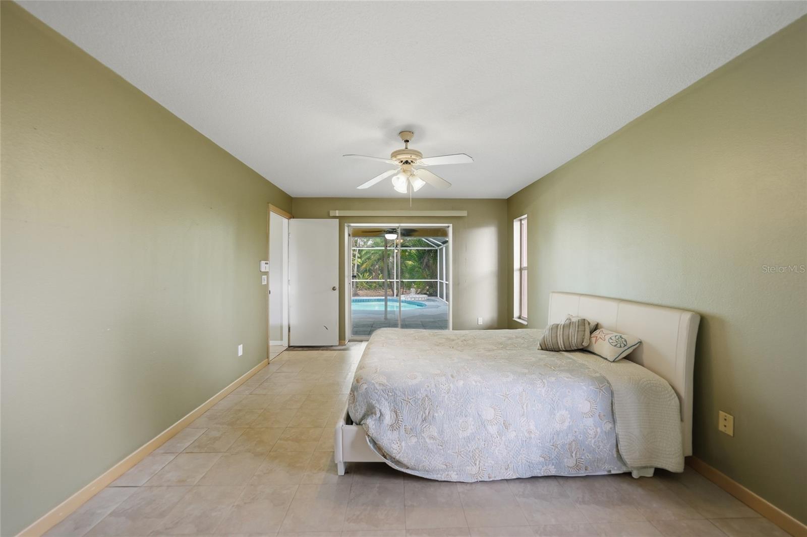 4030 DEKLE AVE, NORTH PORT, FL, 34286