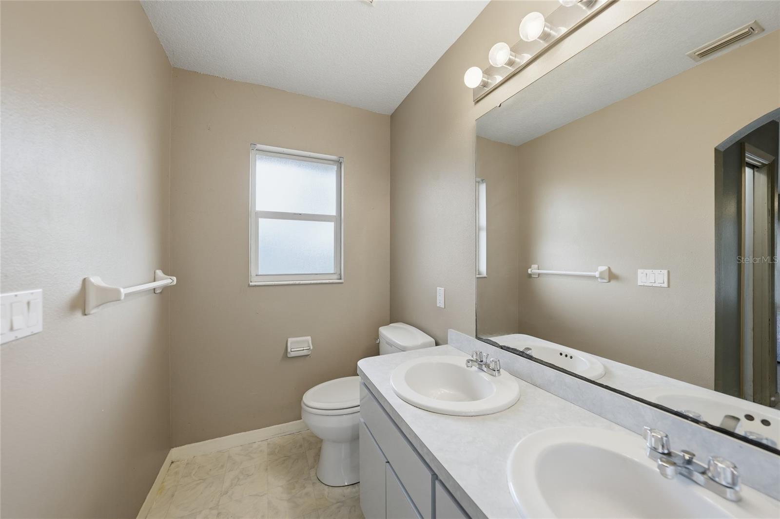 4030 DEKLE AVE, NORTH PORT, FL, 34286