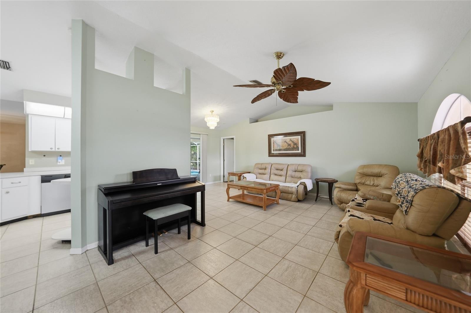 4030 DEKLE AVE, NORTH PORT, FL, 34286