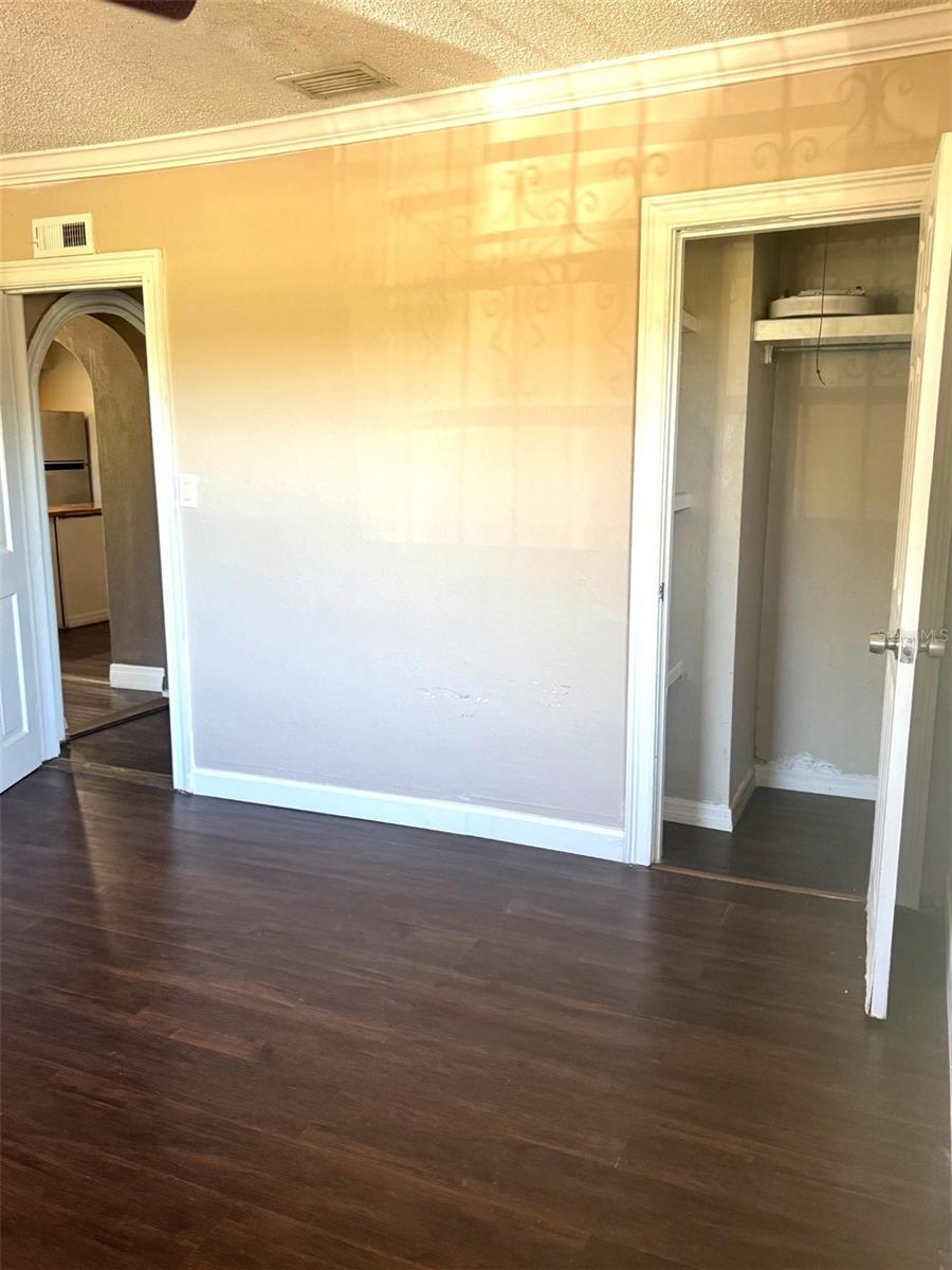 505 E COLUMBUS DR, TAMPA, FL, 33602