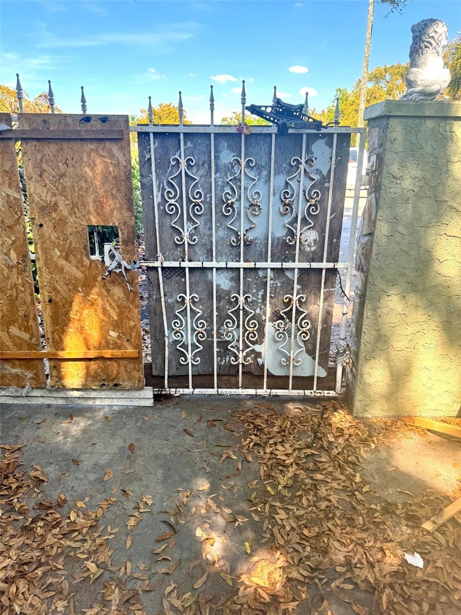 505 E COLUMBUS DR, TAMPA, FL, 33602
