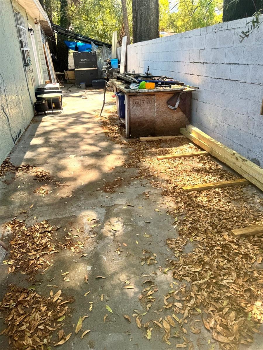 505 E COLUMBUS DR, TAMPA, FL, 33602