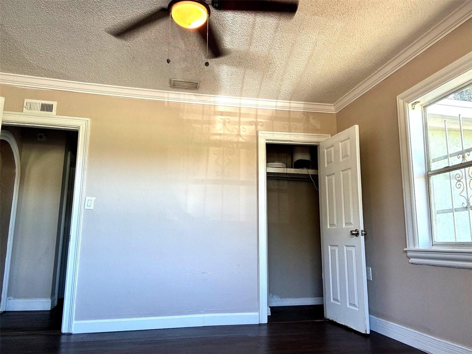 505 E COLUMBUS DR, TAMPA, FL, 33602