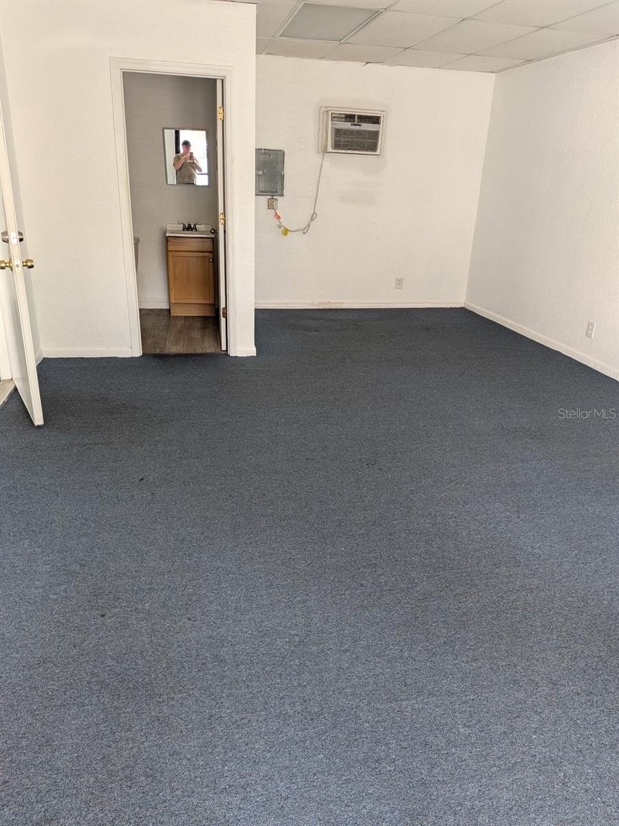 5650 N PARK BLVD N #7, PINELLAS PARK, FL, 33781