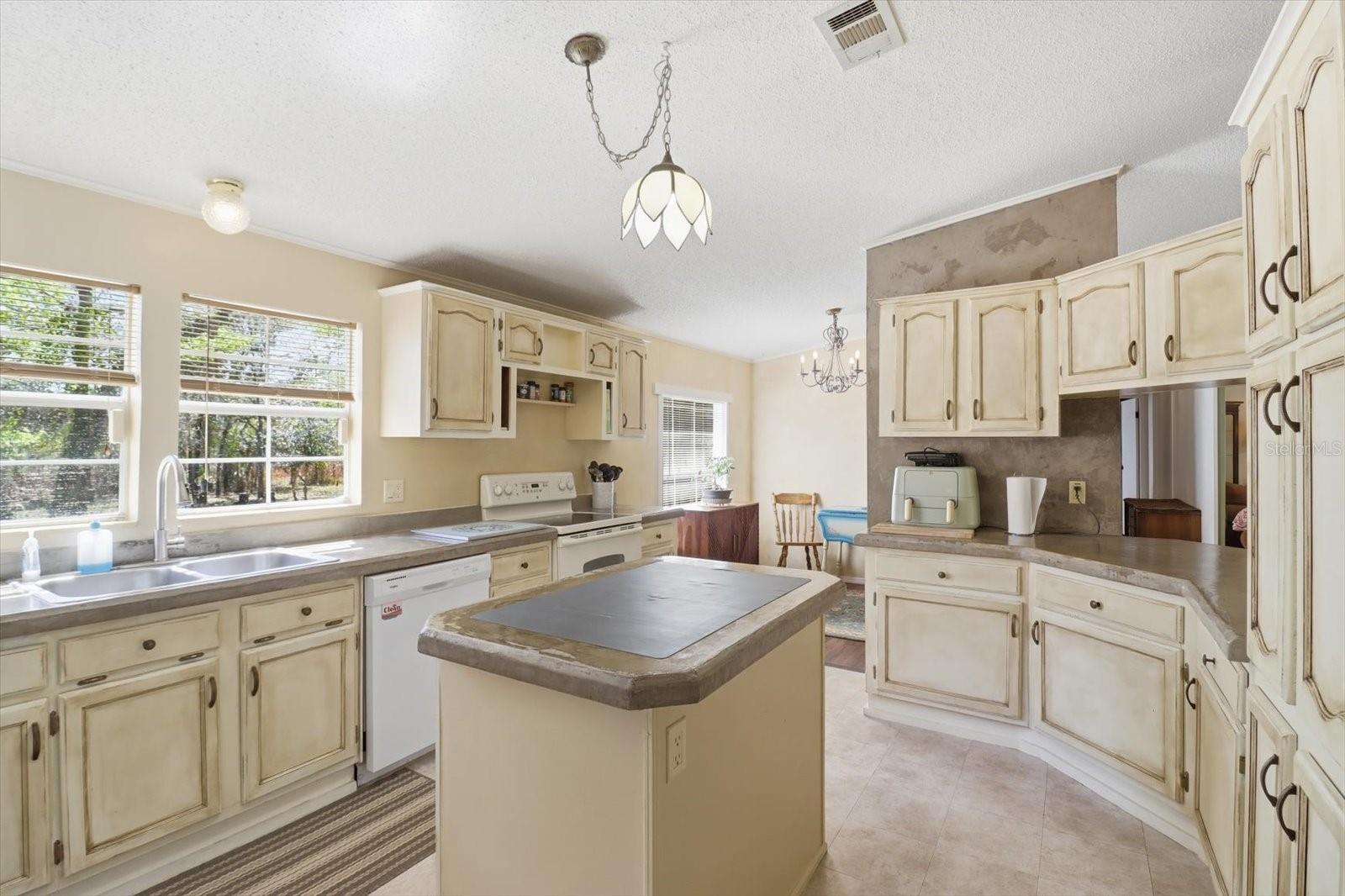 4950 W MOCKINGBIRD ST, HOMOSASSA, FL, 34446