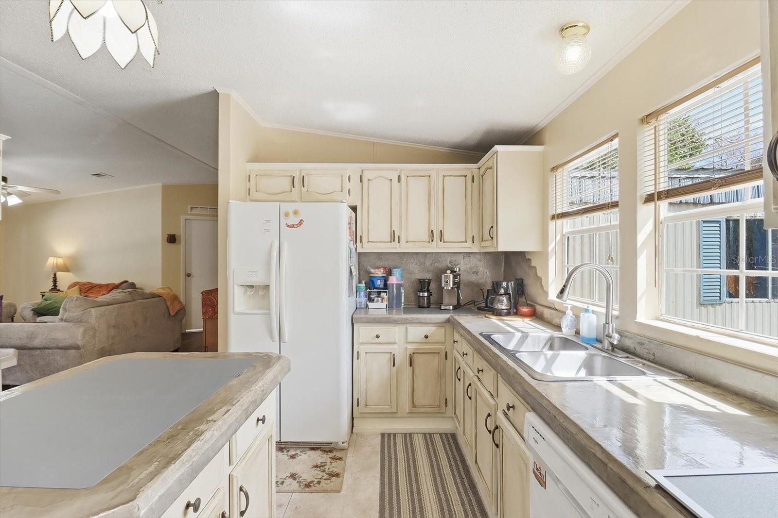 4950 W MOCKINGBIRD ST, HOMOSASSA, FL, 34446
