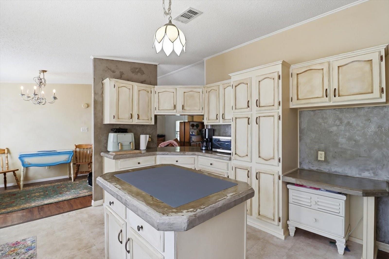 4950 W MOCKINGBIRD ST, HOMOSASSA, FL, 34446