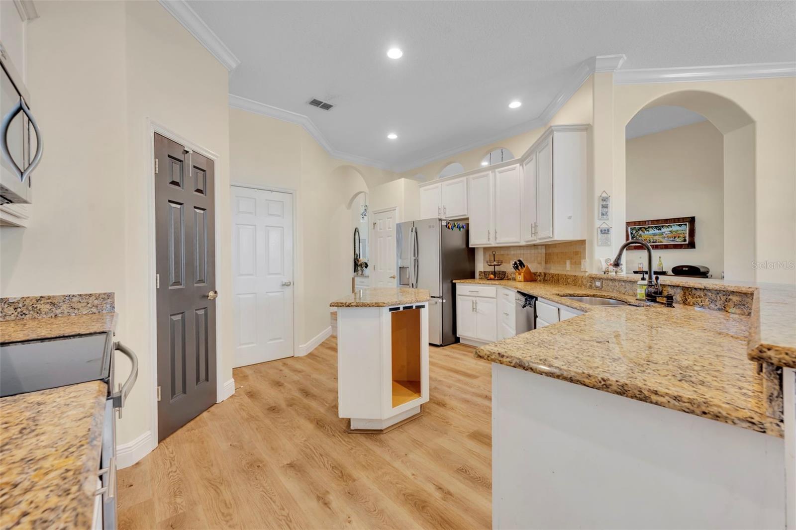 1710 SHADOWMOSS CIR, LAKE MARY, FL, 32746