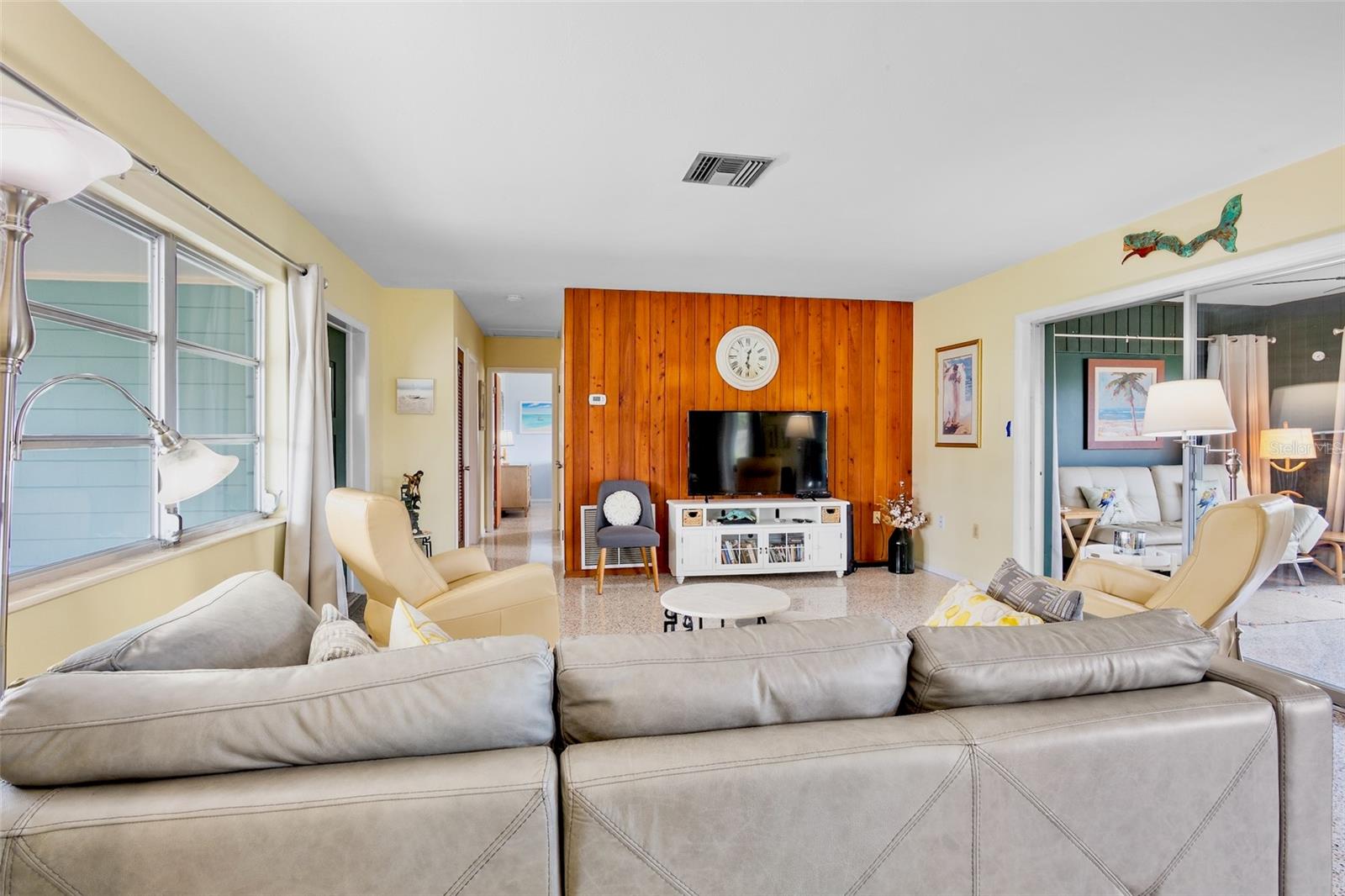 223 ROBERTS RD, NOKOMIS, FL, 34275
