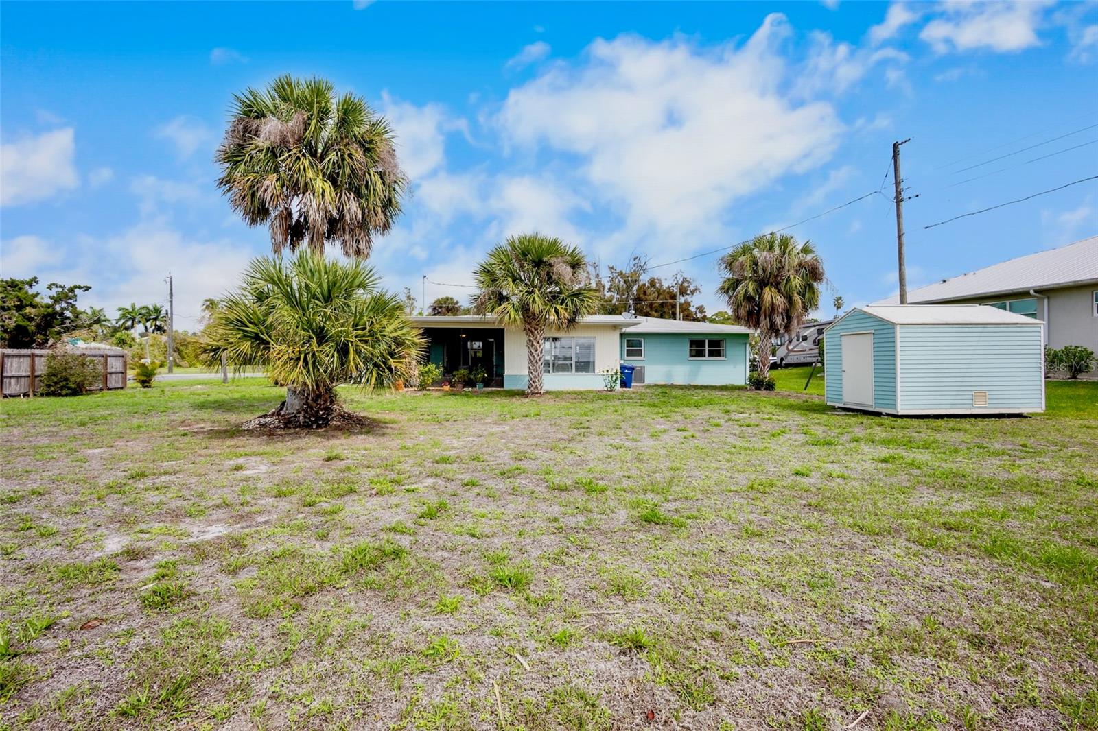 223 ROBERTS RD, NOKOMIS, FL, 34275