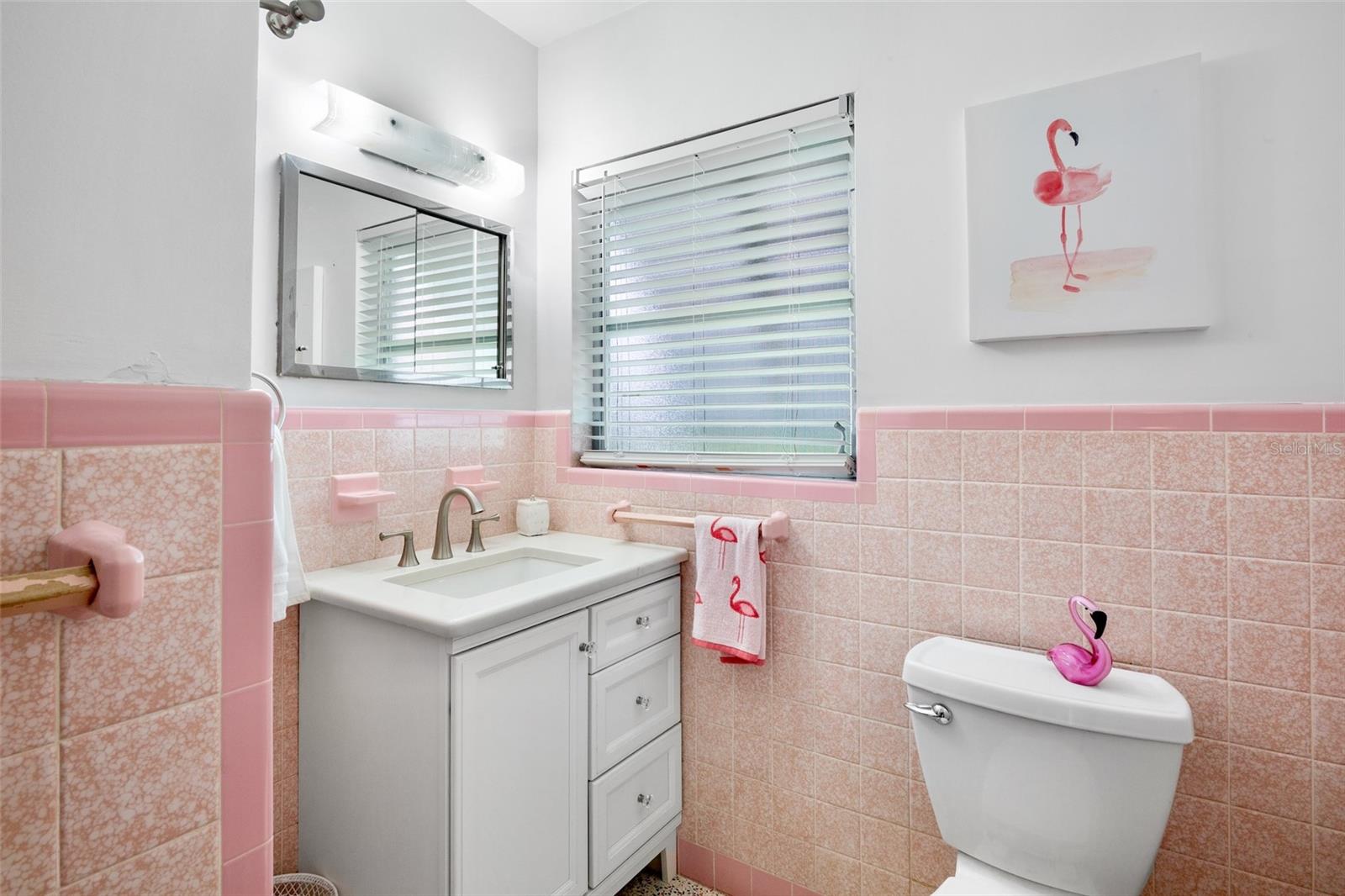 223 ROBERTS RD, NOKOMIS, FL, 34275