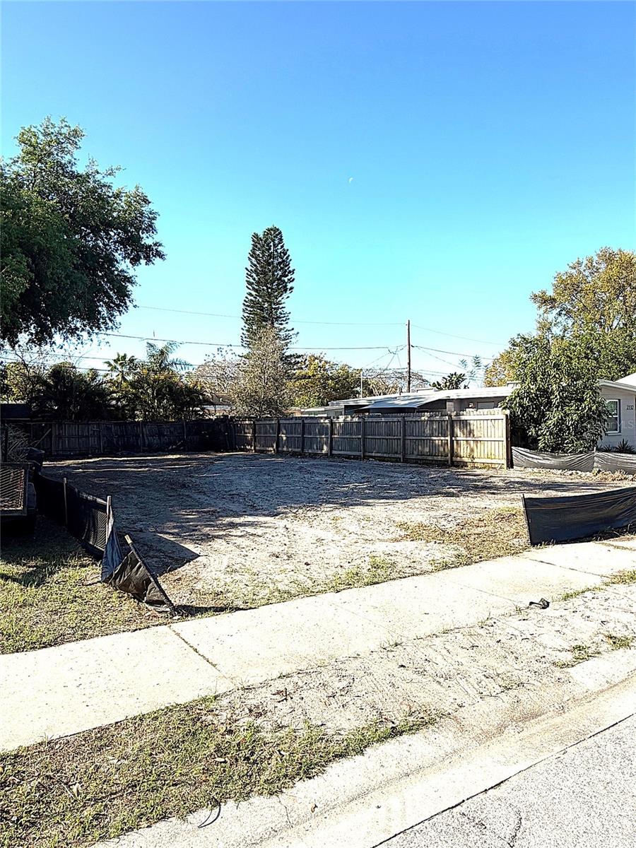 2126 43RD AVE N, ST PETERSBURG, FL, 33714