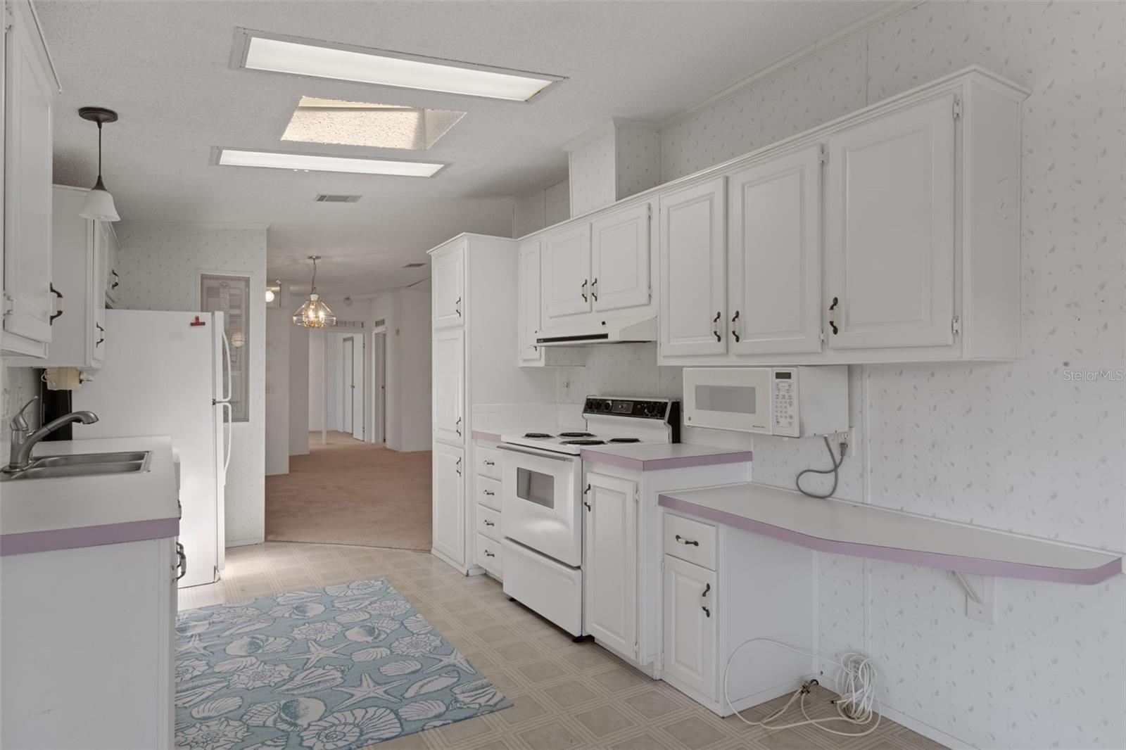7482 DINSMORE ST, BROOKSVILLE, FL, 34613
